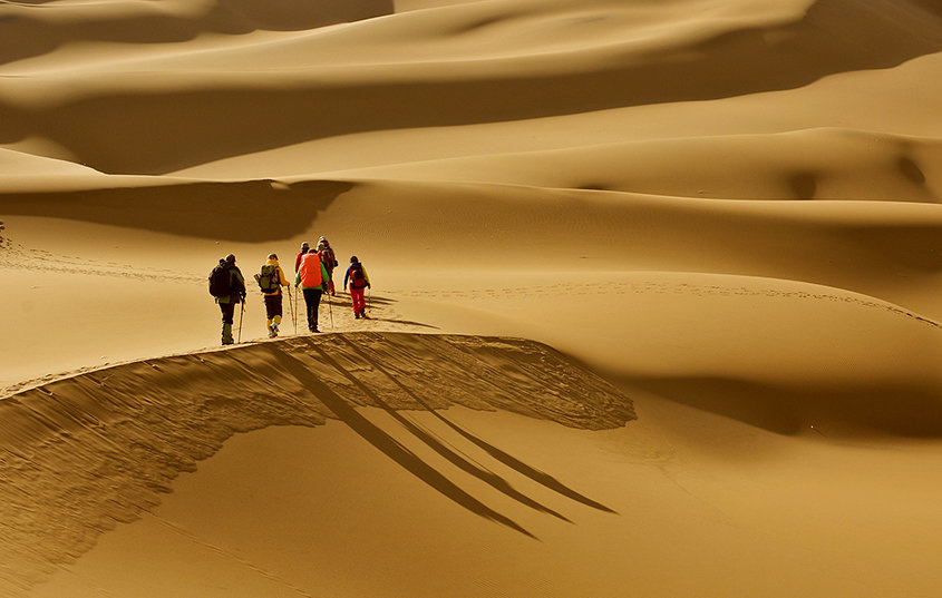 中国最美的12大沙漠-1