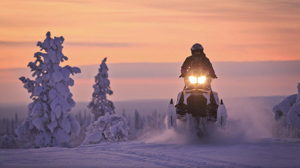 冬季来北欧芬兰滑雪，还能看极光-2