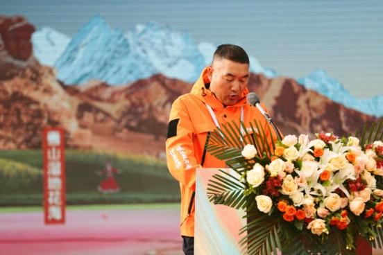 新疆-敦煌至伊吾踩线采风行暨伊吾胡杨产品发布大会召开-4